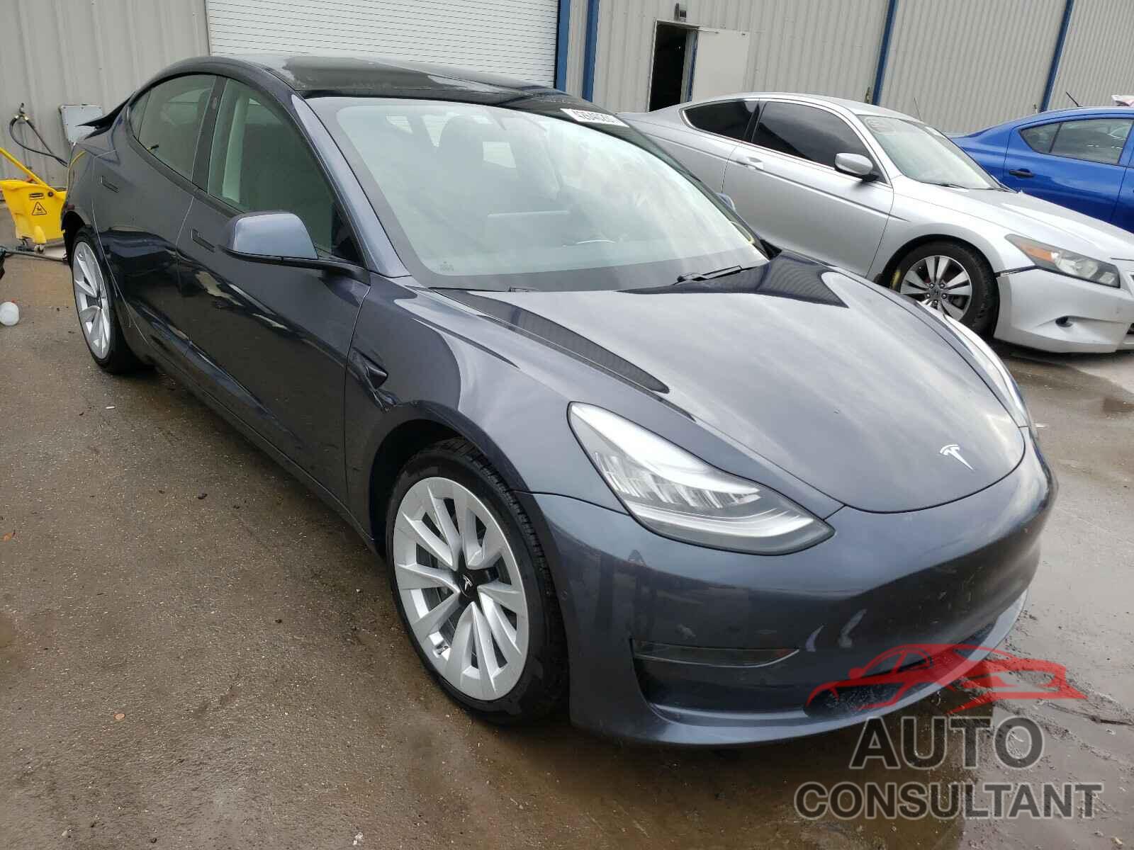 TESLA MODEL 3 2021 - 5YJ3E1EA3MF851092