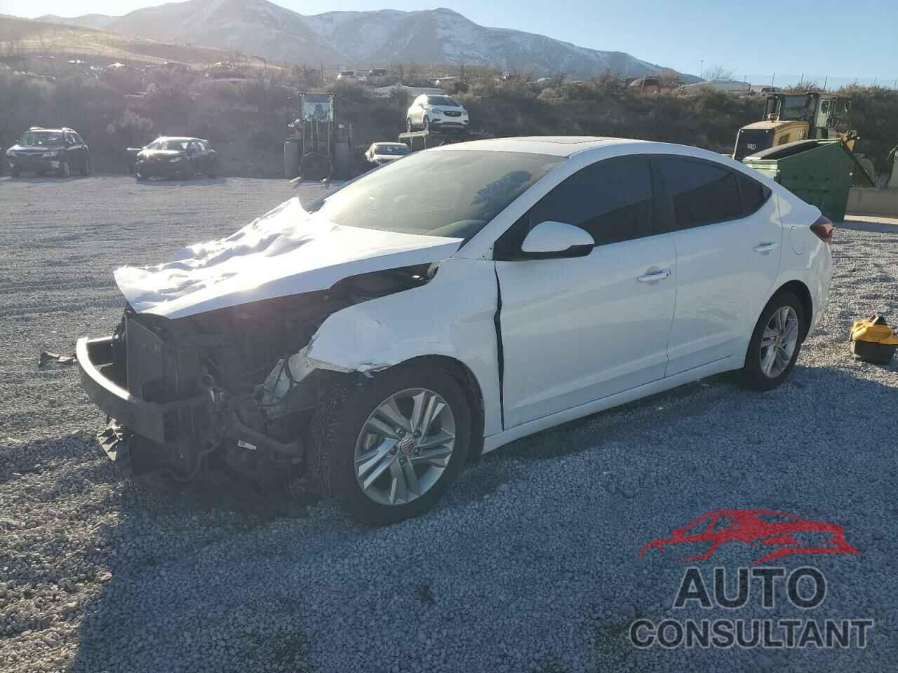 HYUNDAI ELANTRA 2019 - 5NPD84LF7KH415288