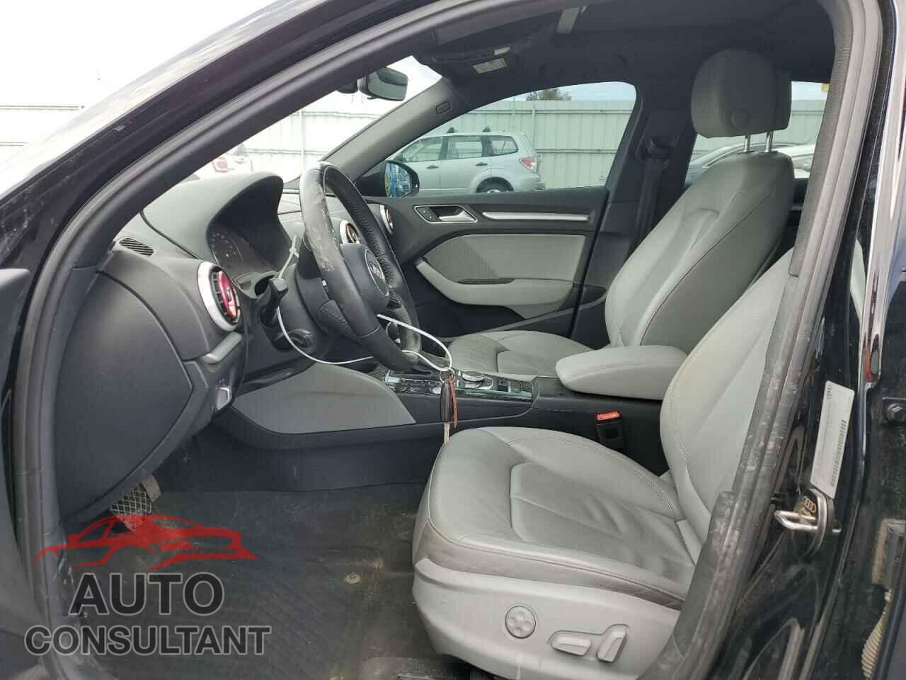 AUDI A3 2017 - WAUB8GFF6H1066870