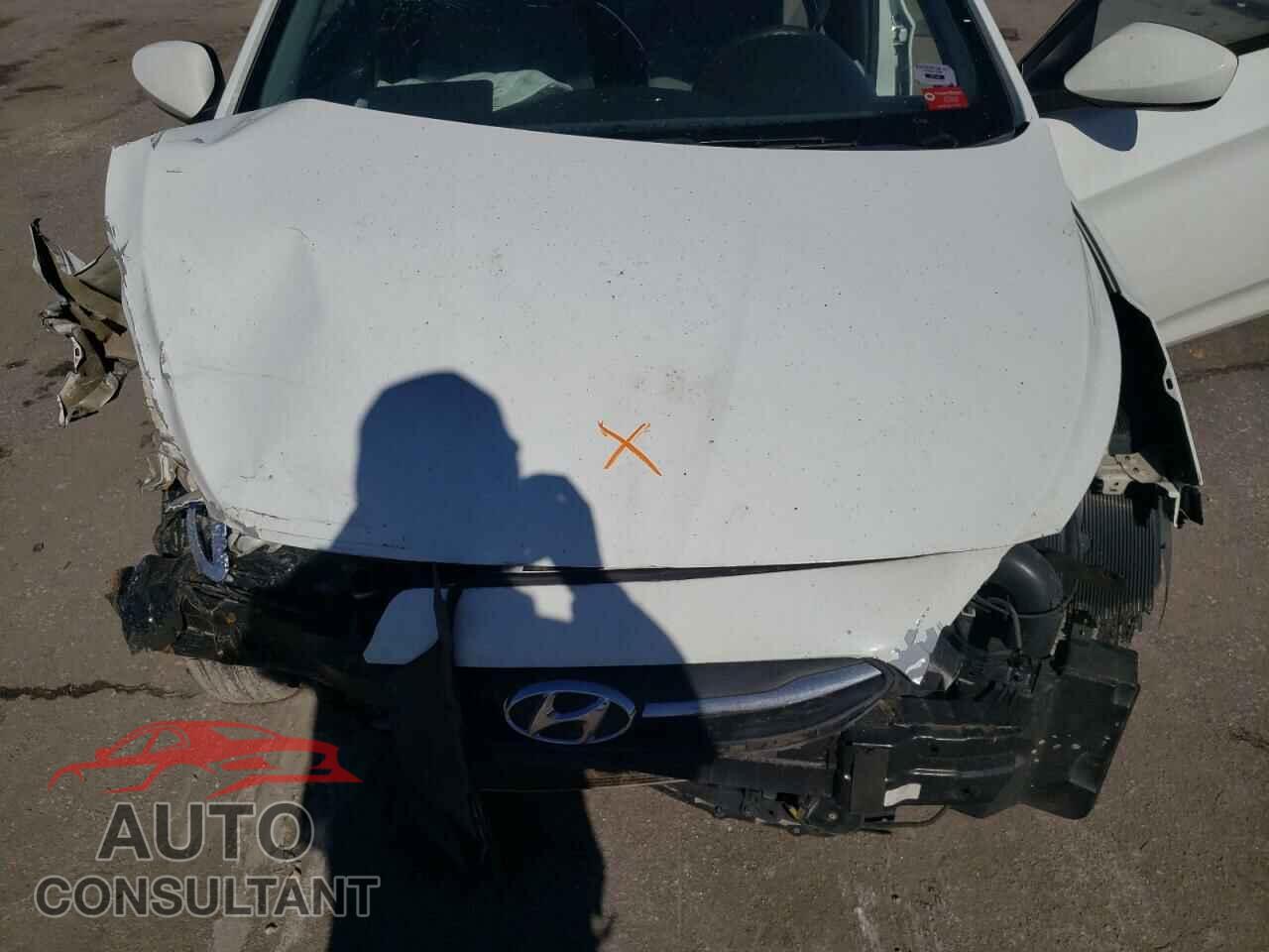 HYUNDAI ACCENT 2015 - KMHCT4AE7FU914300