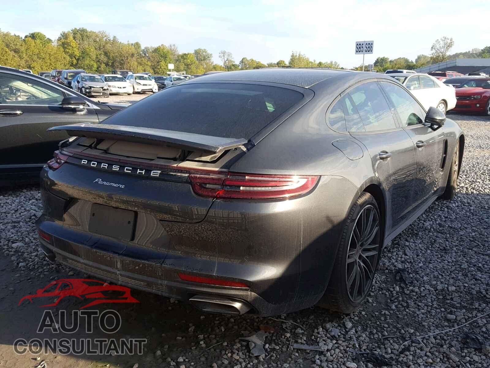 PORSCHE PANAMERA 2017 - WP0AA2A78HL101970