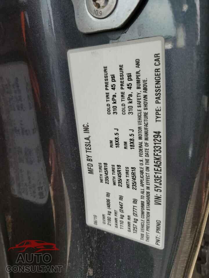 TESLA MODEL 3 2019 - 5YJ3E1EA5KF331294