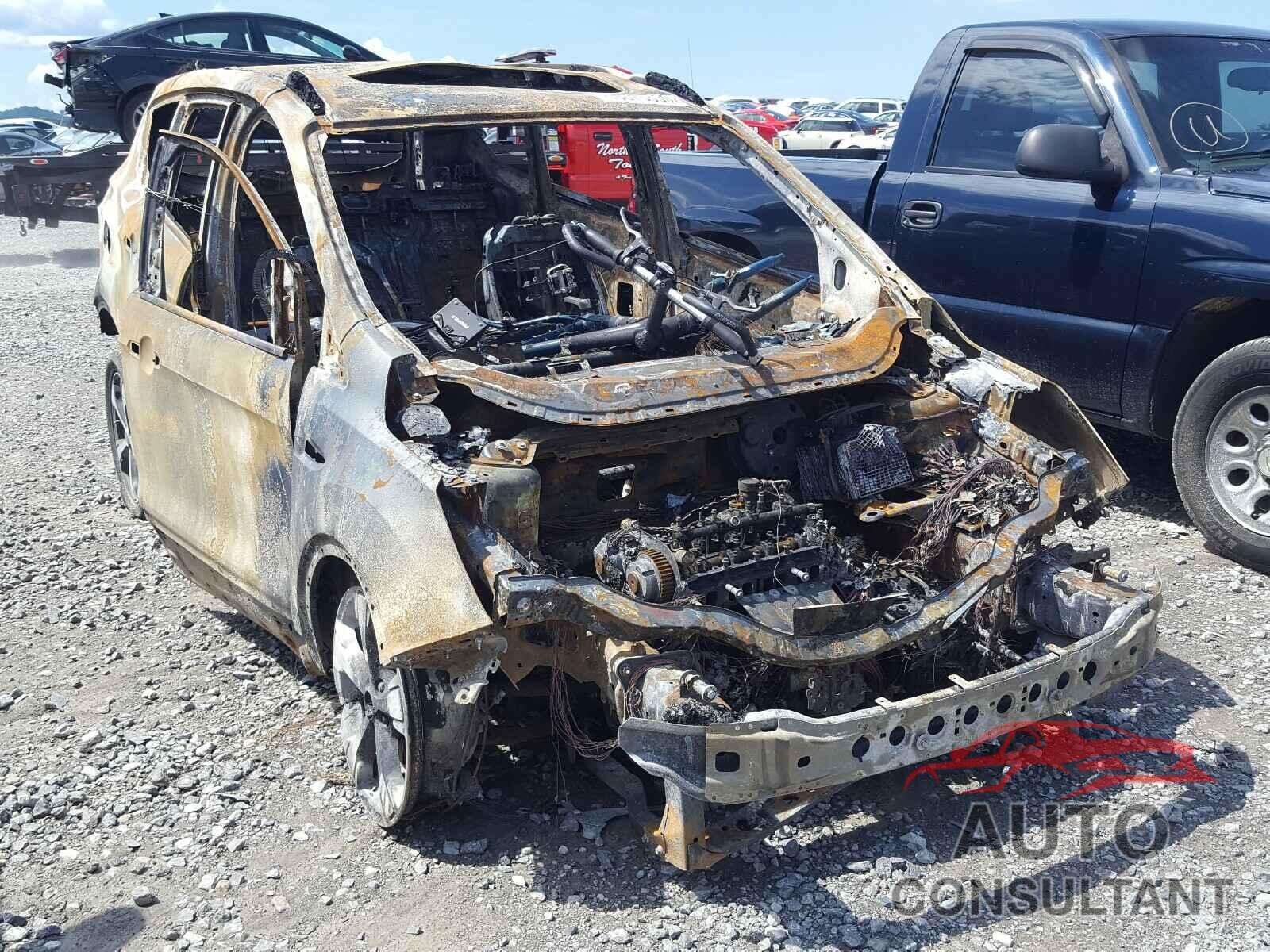 FORD ESCAPE 2018 - 1FMCU9HD7JUB80290