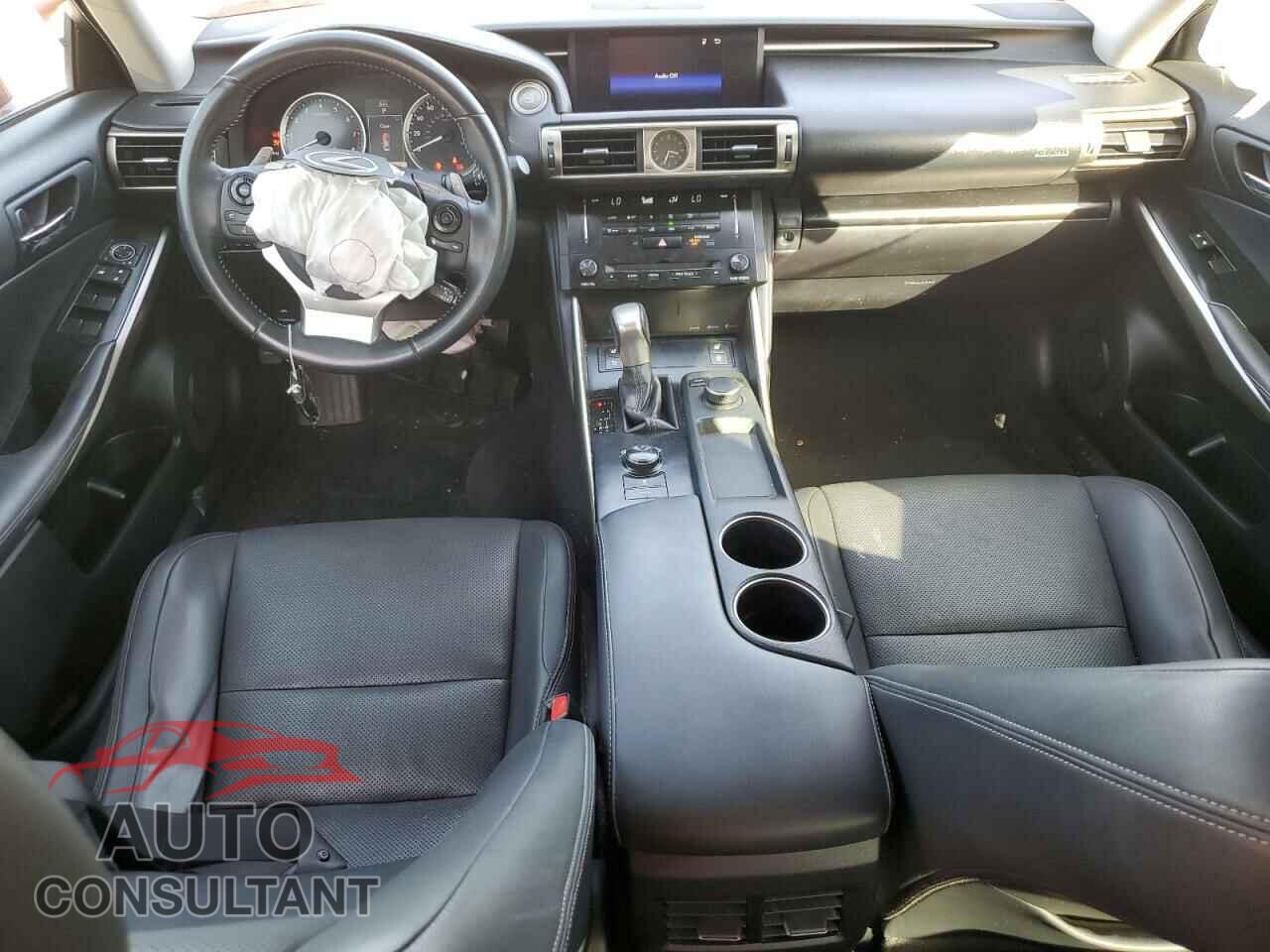 LEXUS IS 2014 - JTHCF1D27E5010062