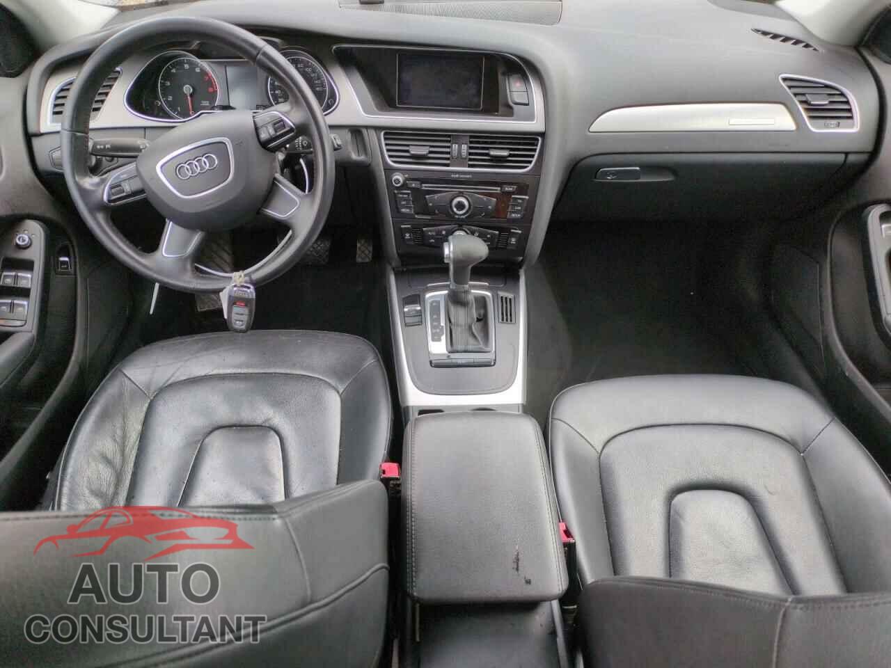 AUDI A4 2013 - WAUBFAFL5DN042765