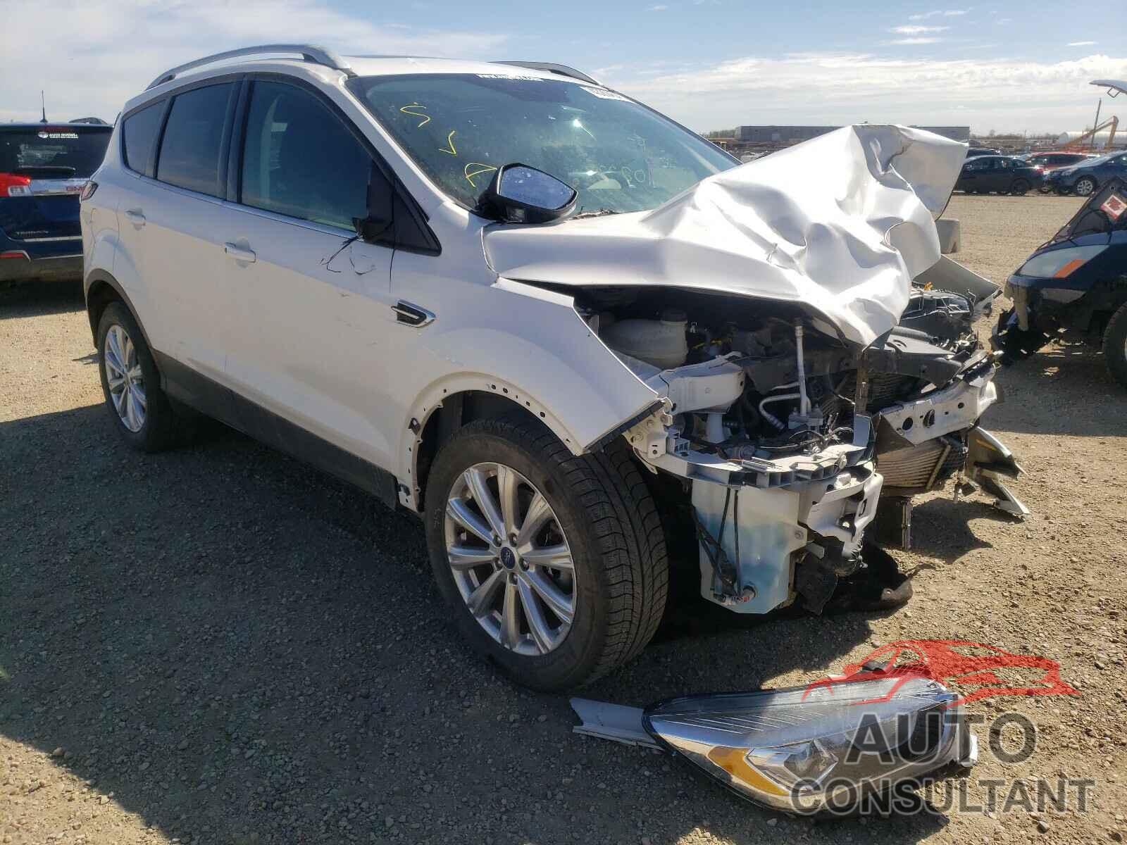 FORD ESCAPE 2017 - 1FMCU9J95HUA34664
