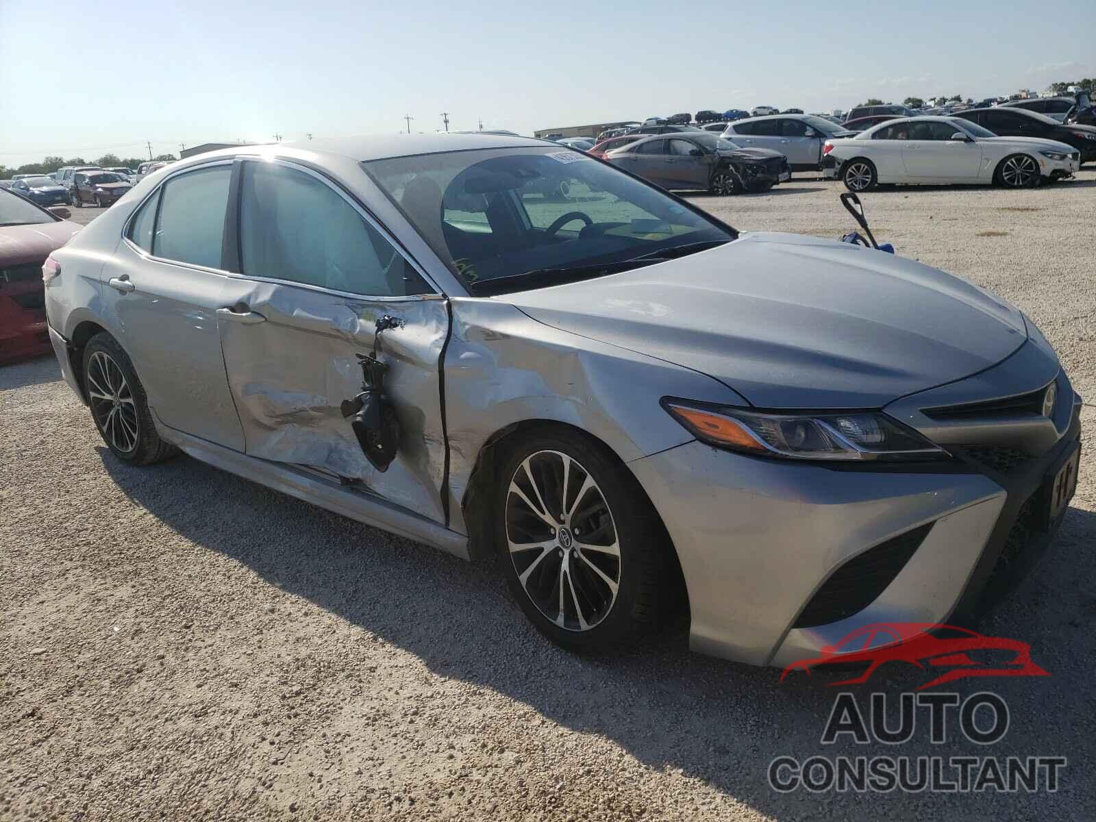 TOYOTA CAMRY 2019 - 4T1B11HK0KU240917