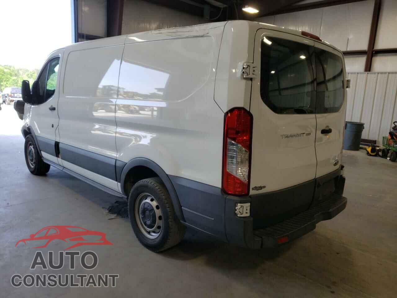 FORD TRANSIT CO 2017 - 1FTYE1ZM6HKA55939