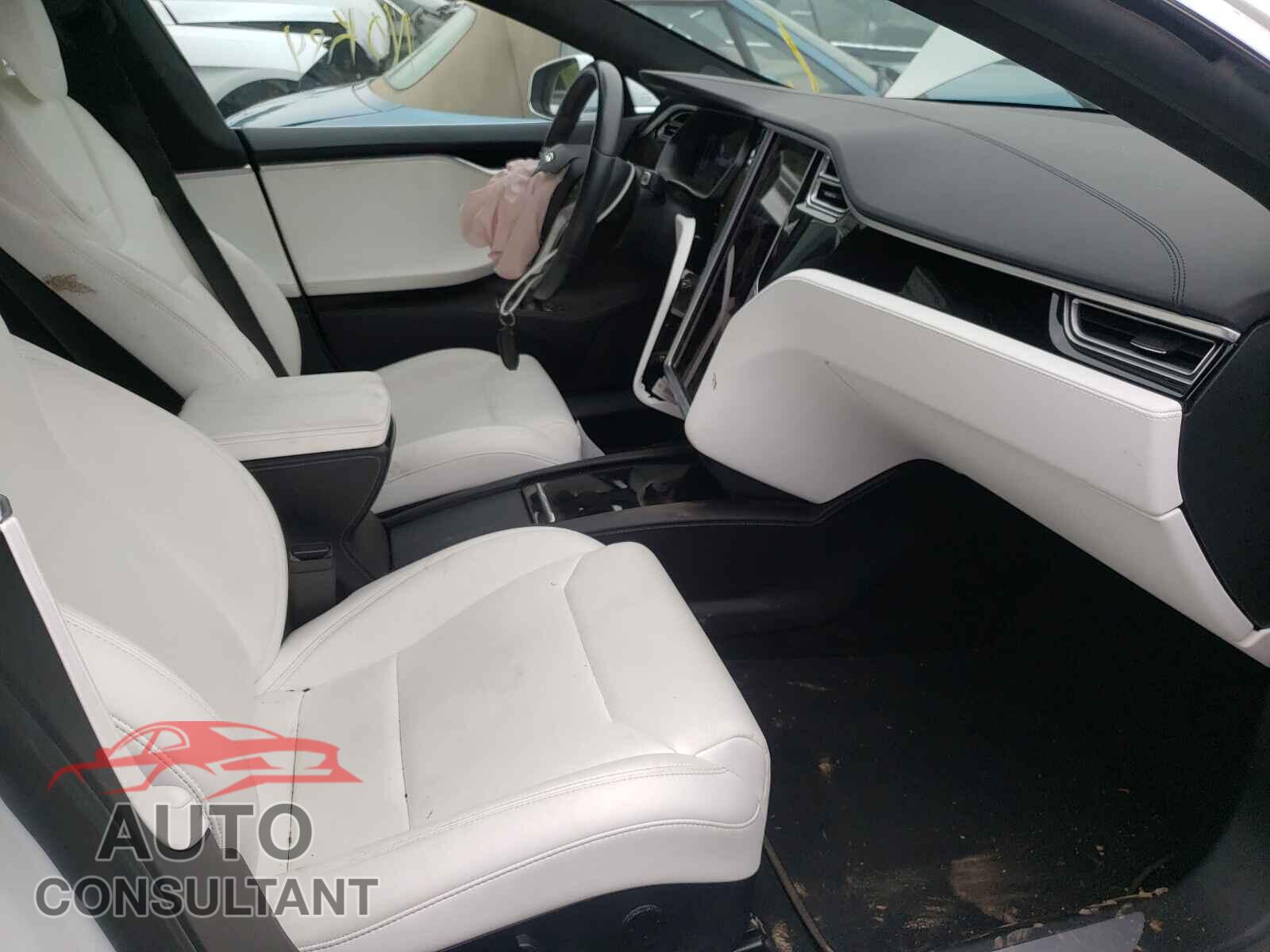 TESLA MODEL S 2017 - 5YJSA1E10HF203674