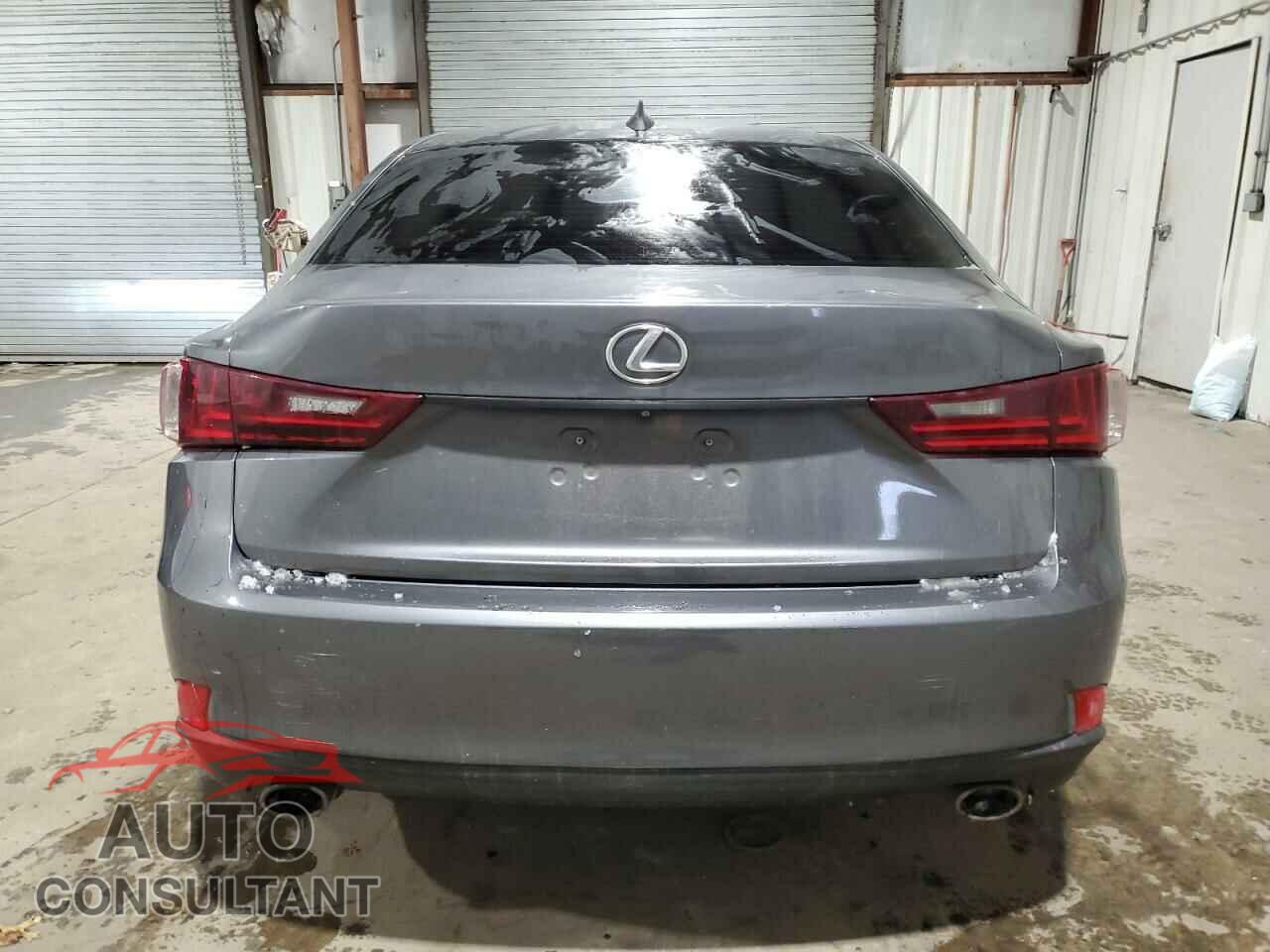 LEXUS IS 2014 - JTHCE1D22E5000963