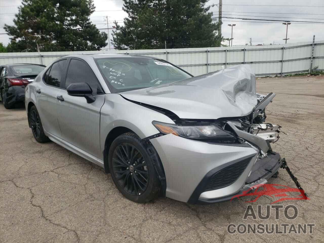 TOYOTA CAMRY 2021 - 4T1G11AK6MU471114