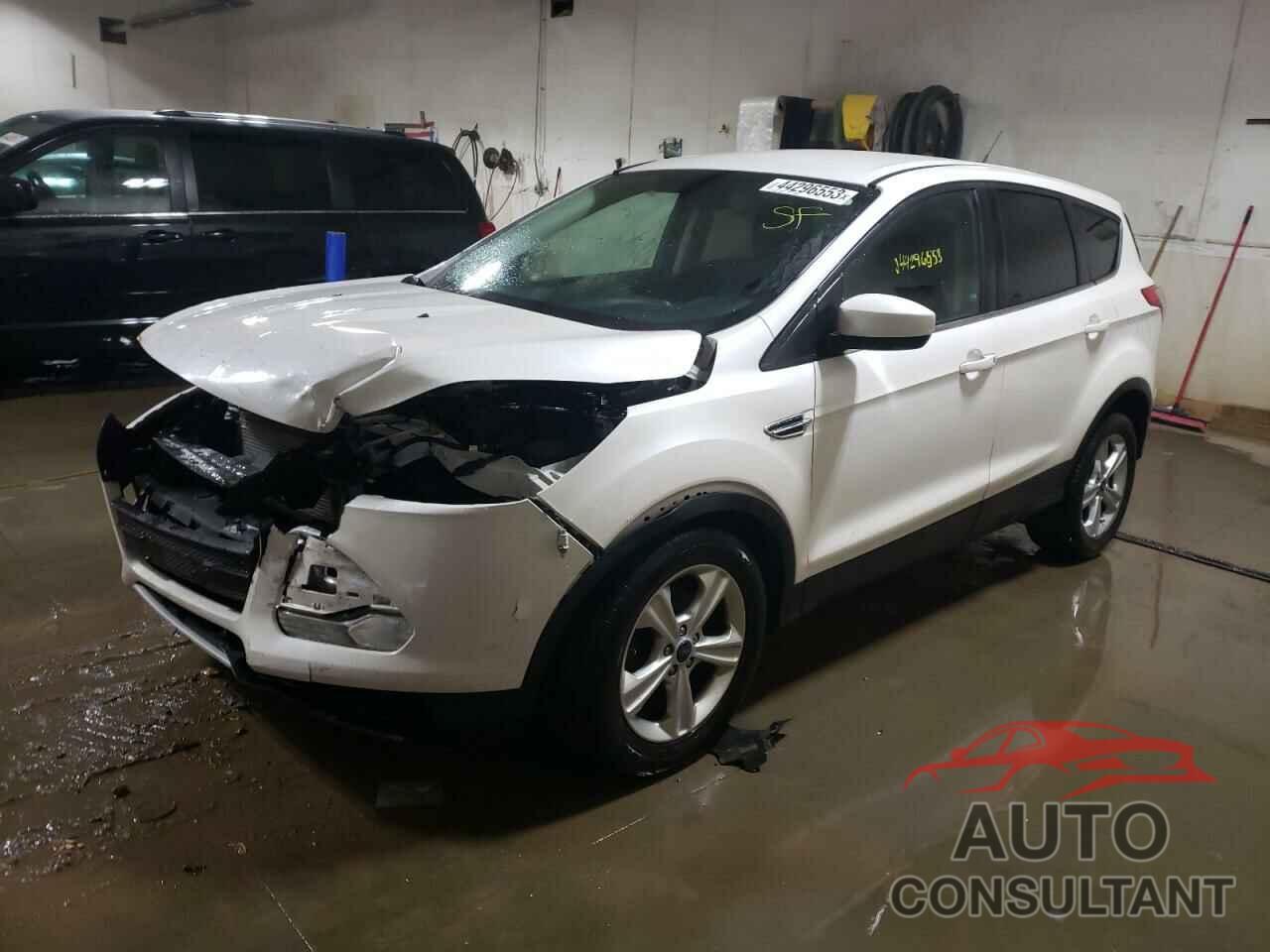 FORD ESCAPE 2015 - 1FMCU0G77FUC09592