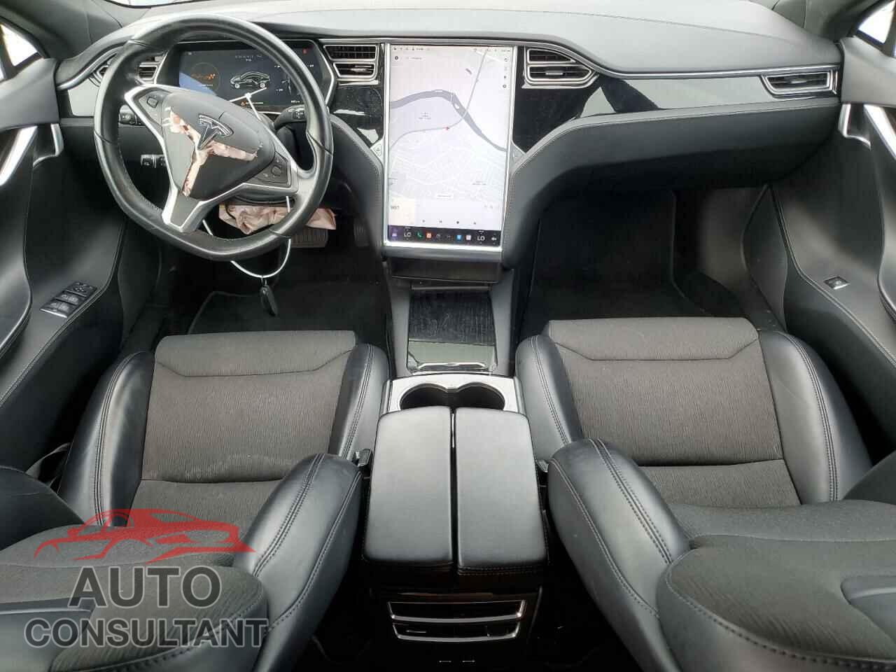 TESLA MODEL S 2017 - 5YJSA1E13HF204740