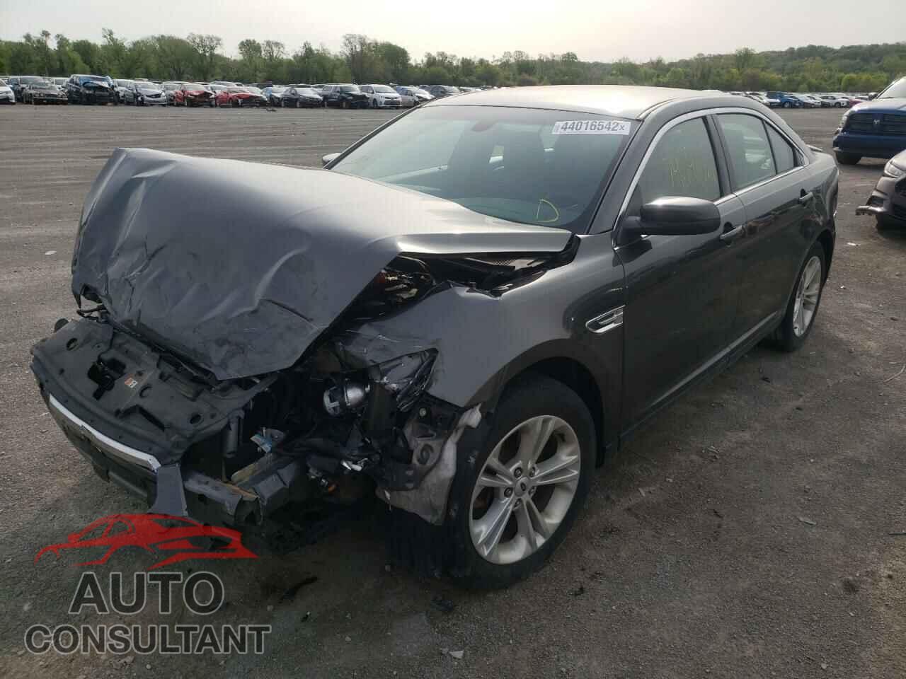 FORD TAURUS 2017 - 1FAHP2E88HG120680