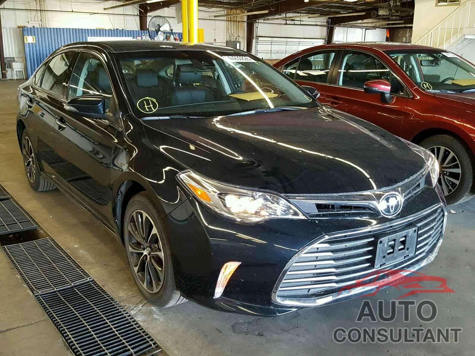 TOYOTA AVALON 2018 - 4T1BK1EB9JU285743