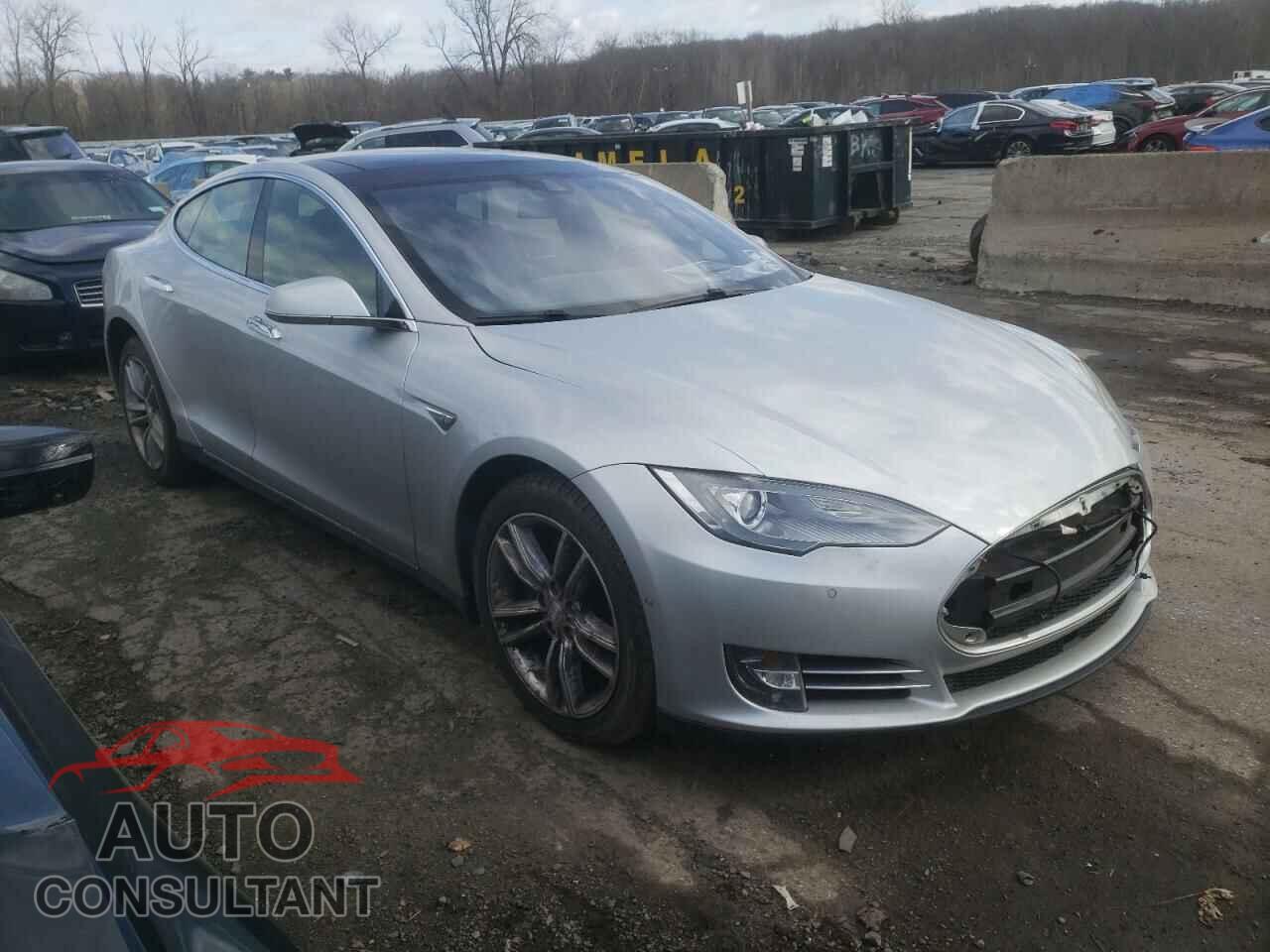 TESLA MODEL S 2016 - 5YJSA1E29GF122602