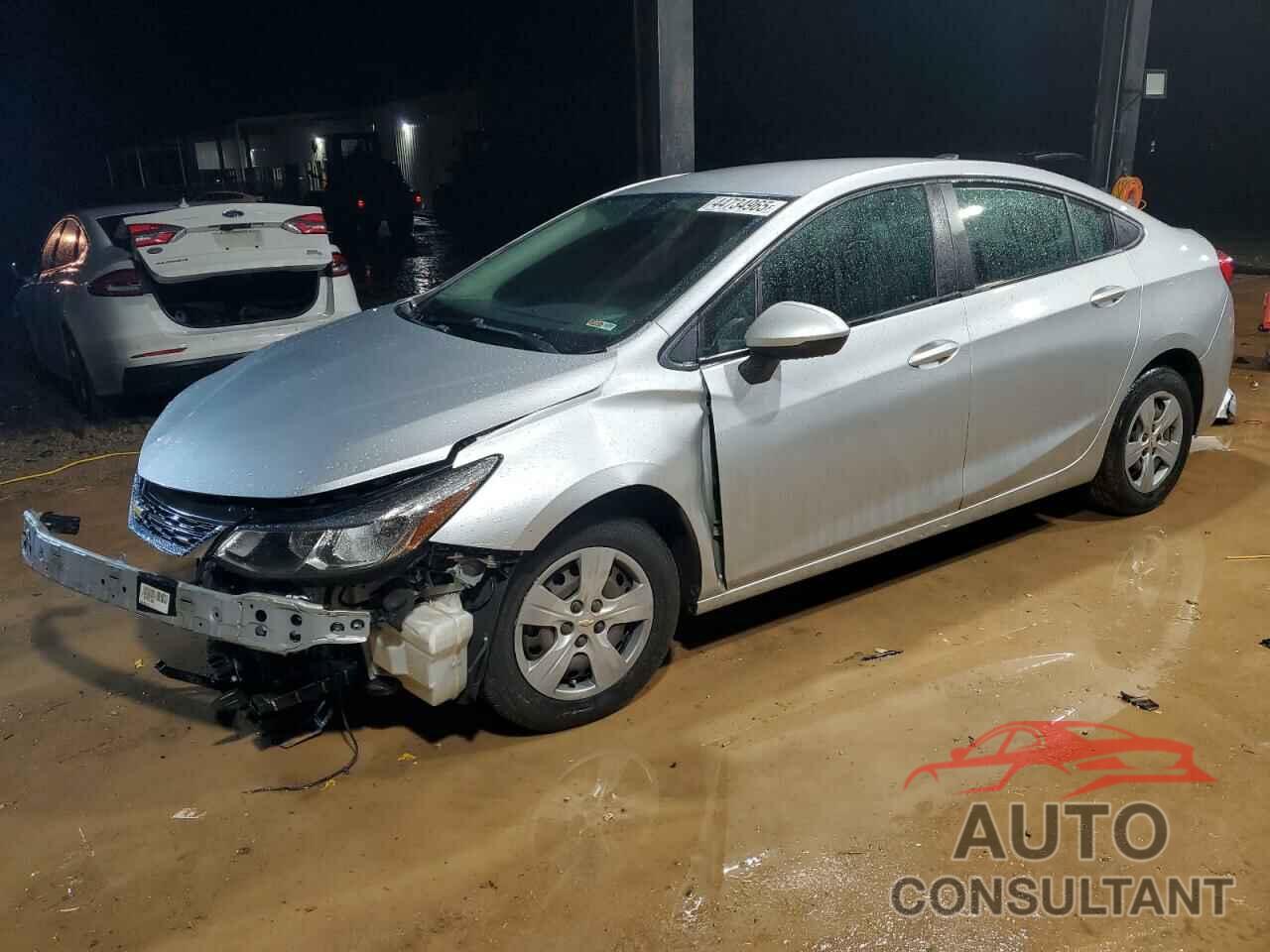 CHEVROLET CRUZE 2018 - 1G1BC5SM8J7222185