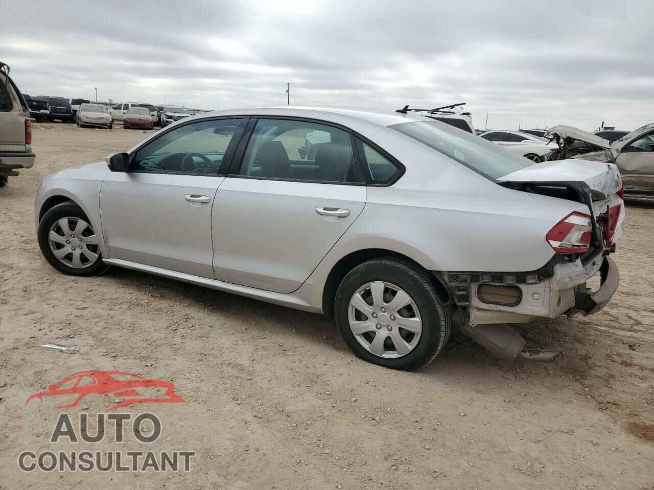 VOLKSWAGEN PASSAT 2014 - 1VWAP7A30EC008829