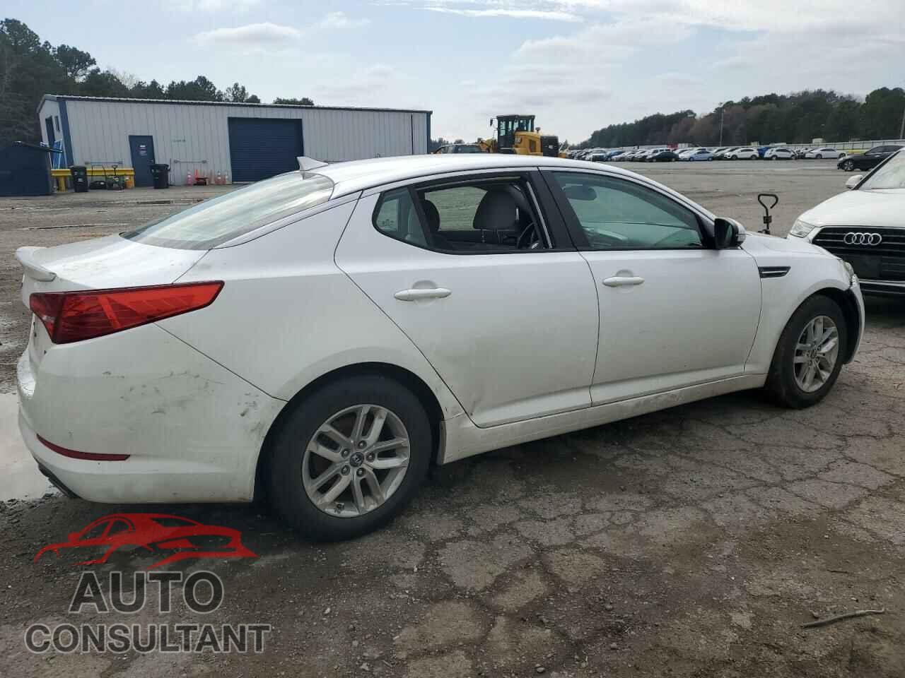 KIA OPTIMA 2011 - KNAGM4A73B5184679