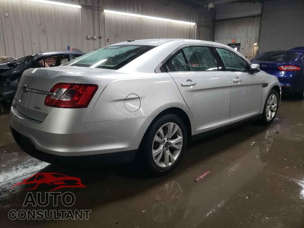 FORD TAURUS 2011 - 1FAHP2EW6BG186568