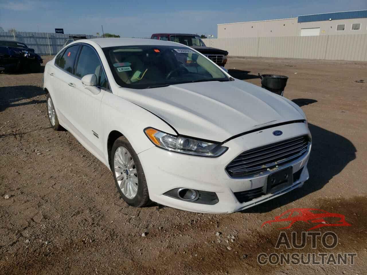 FORD FUSION 2016 - 3FA6P0PU2GR229584