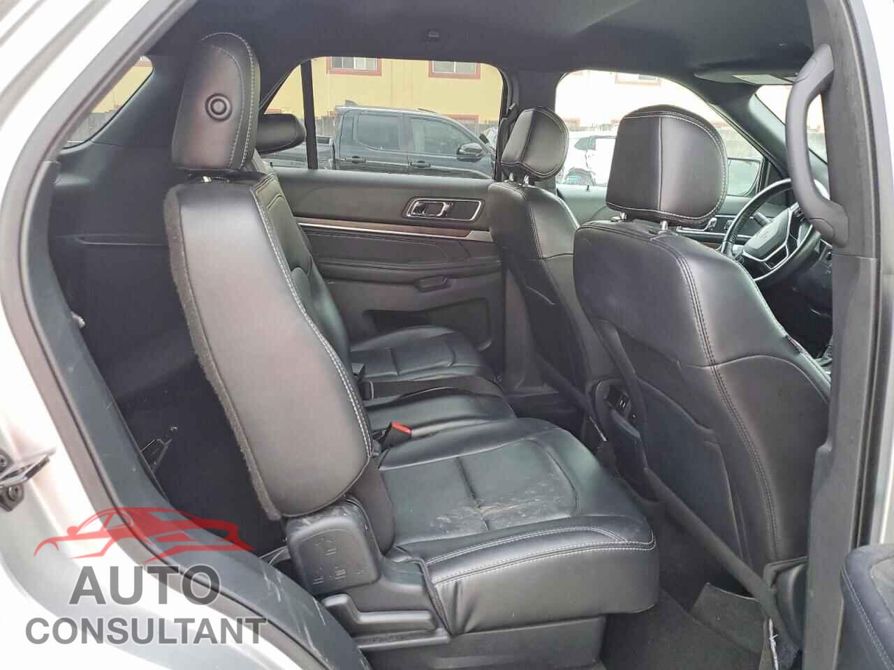 FORD EXPLORER 2017 - 1FM5K7F81HGD79255