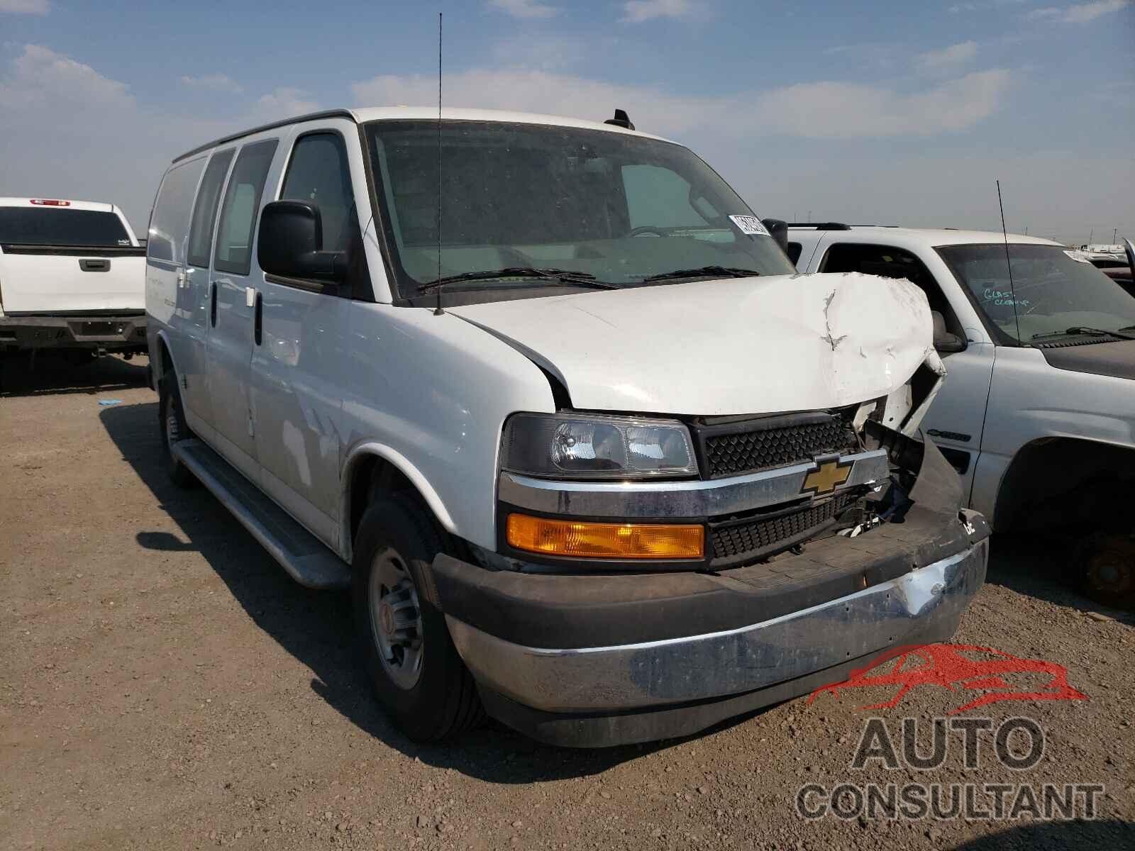 CHEVROLET EXPRESS 2020 - 1GCWGAFG2L1229147