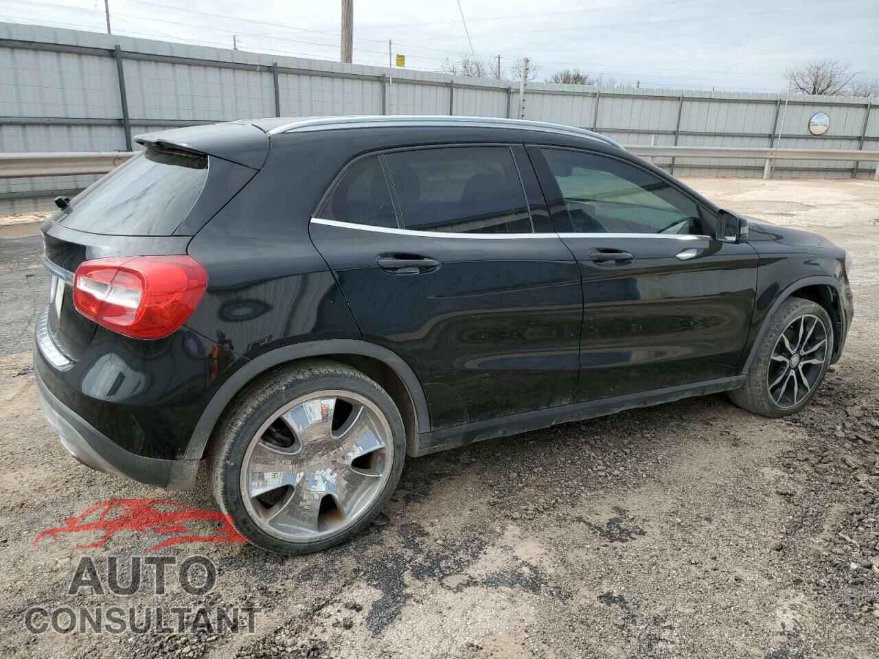 MERCEDES-BENZ GLA-CLASS 2015 - WDCTG4EB7FJ165681