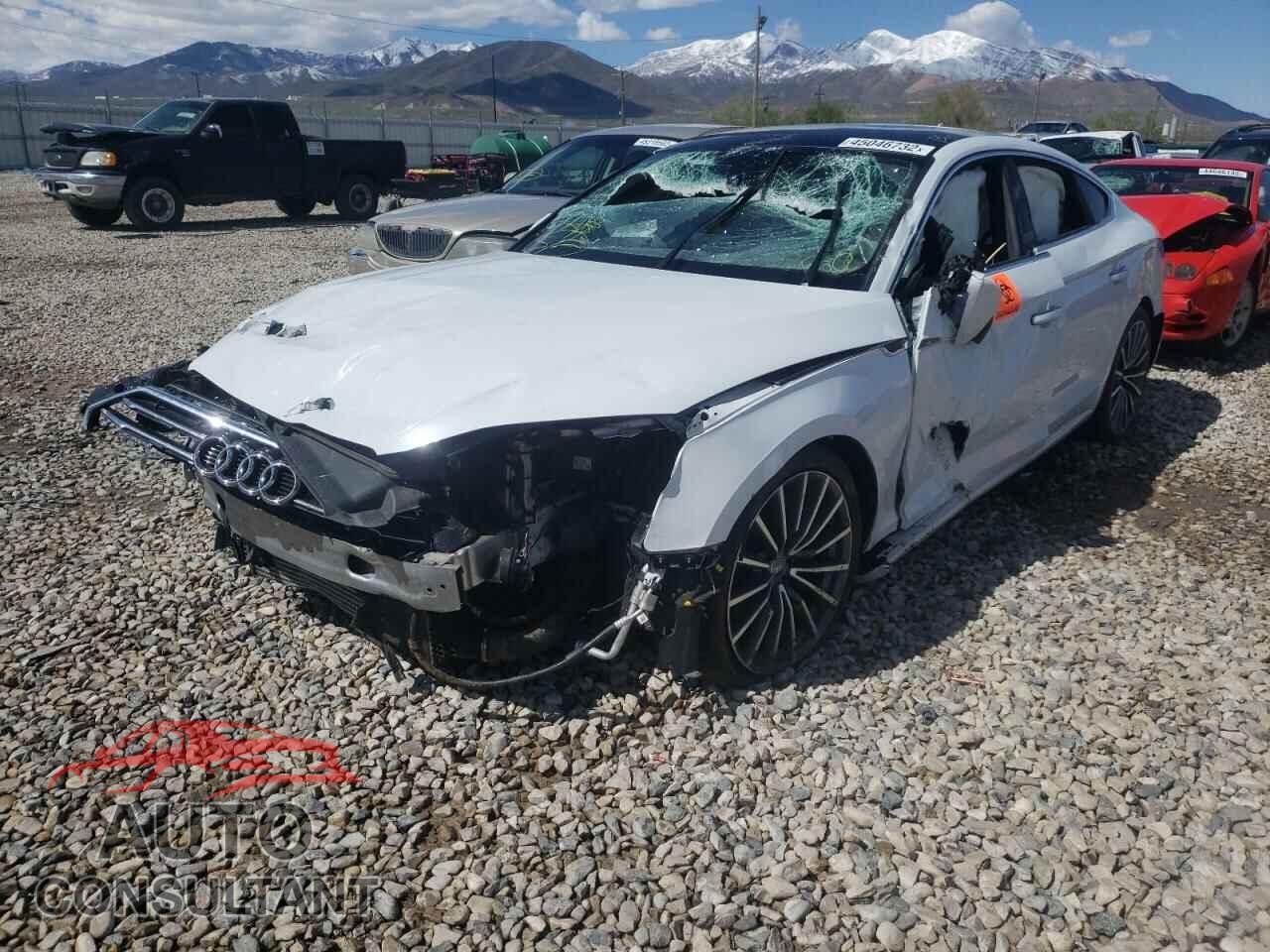 AUDI A5 2018 - WAUBNCF58JA048501
