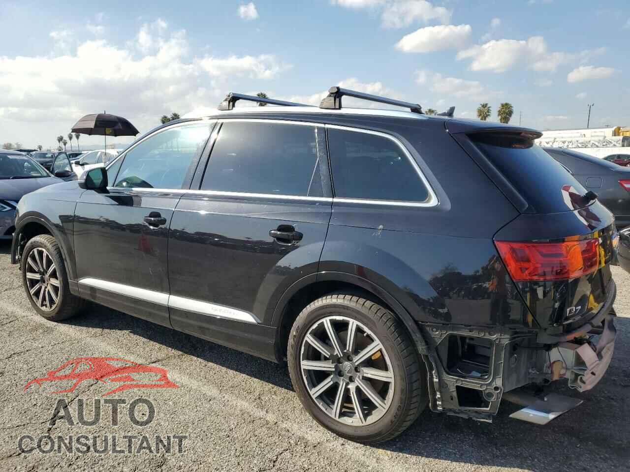 AUDI Q7 2017 - WA1VAAF76HD018188