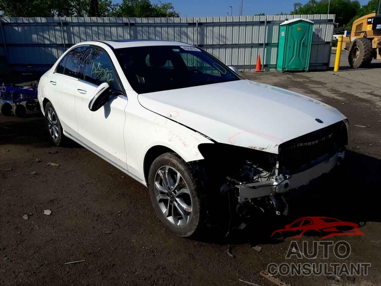 MERCEDES-BENZ C-CLASS 2018 - 55SWF4KB5JU271006