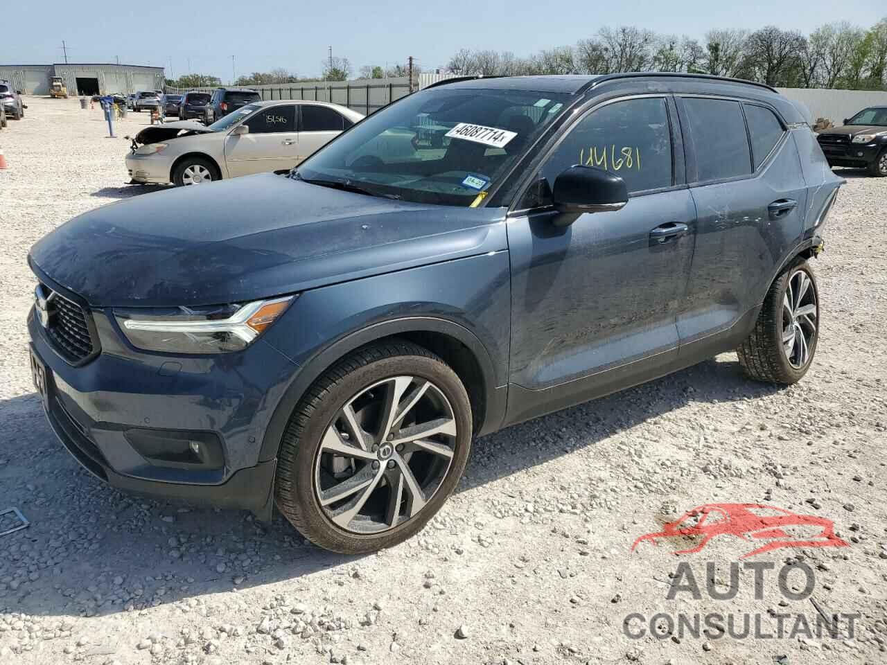 VOLVO XC40 2022 - YV4162UM1N2787917