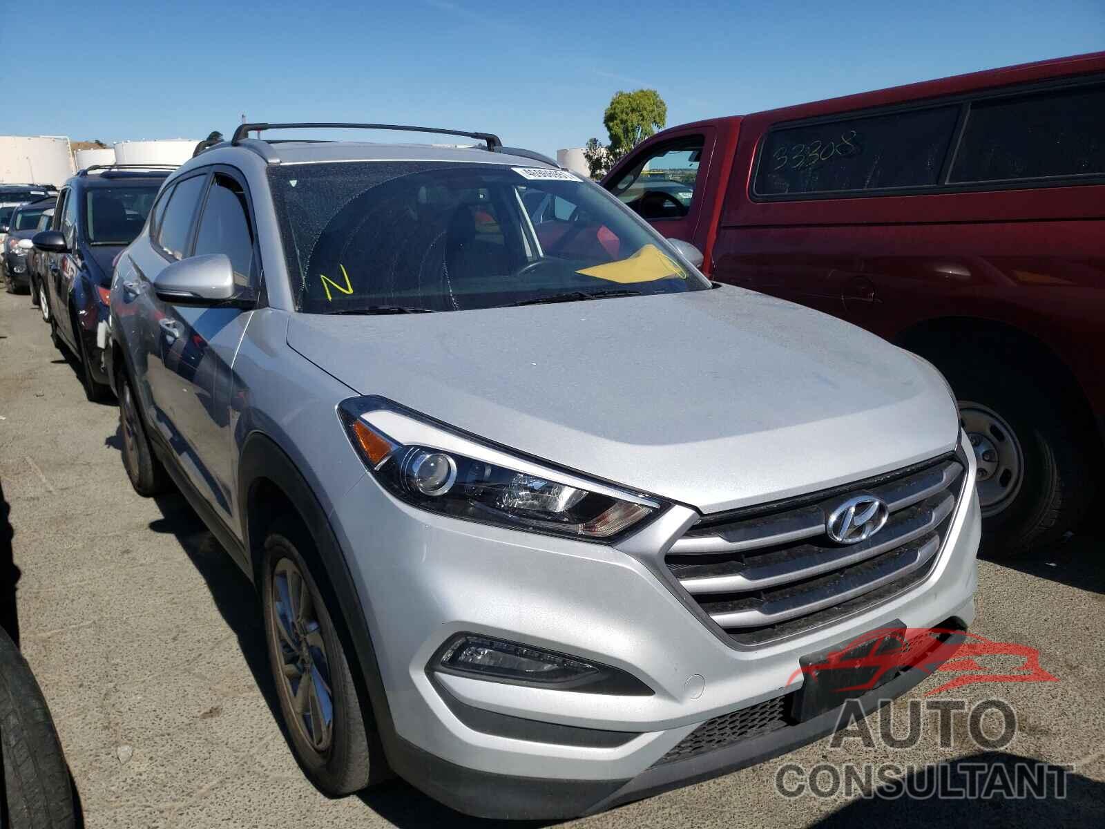 HYUNDAI TUCSON 2018 - KM8J33A4XJU634145