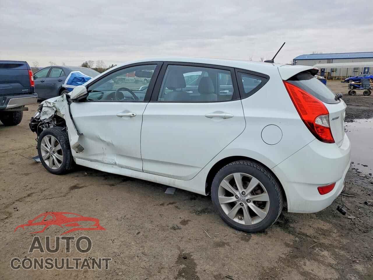 HYUNDAI ACCENT 2013 - KMHCU5AE2DU066469