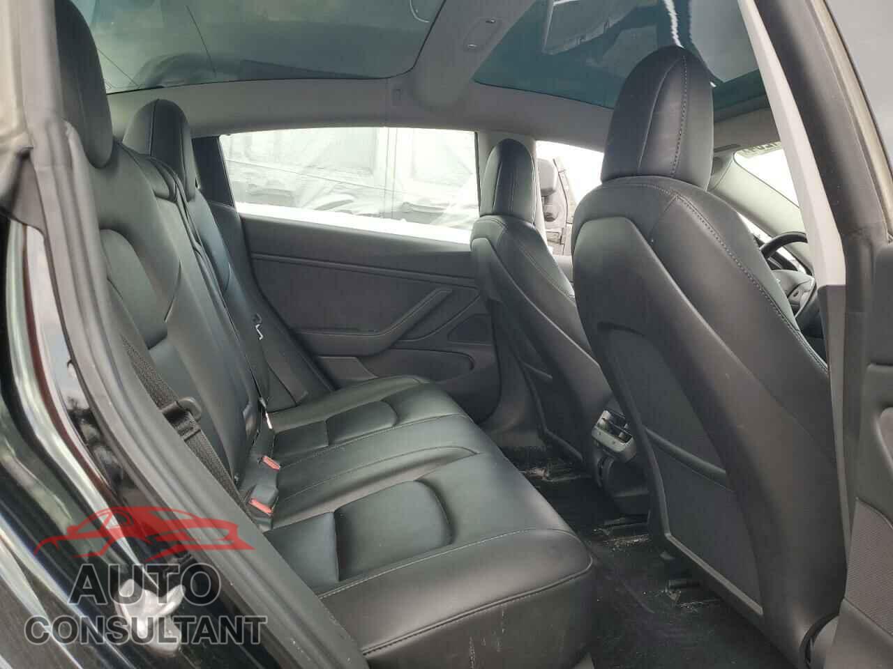 TESLA MODEL 3 2019 - 5YJ3E1EA3KF397746