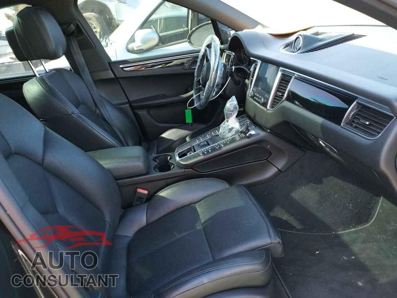 PORSCHE MACAN 2018 - WP1AA2A52JLB03121