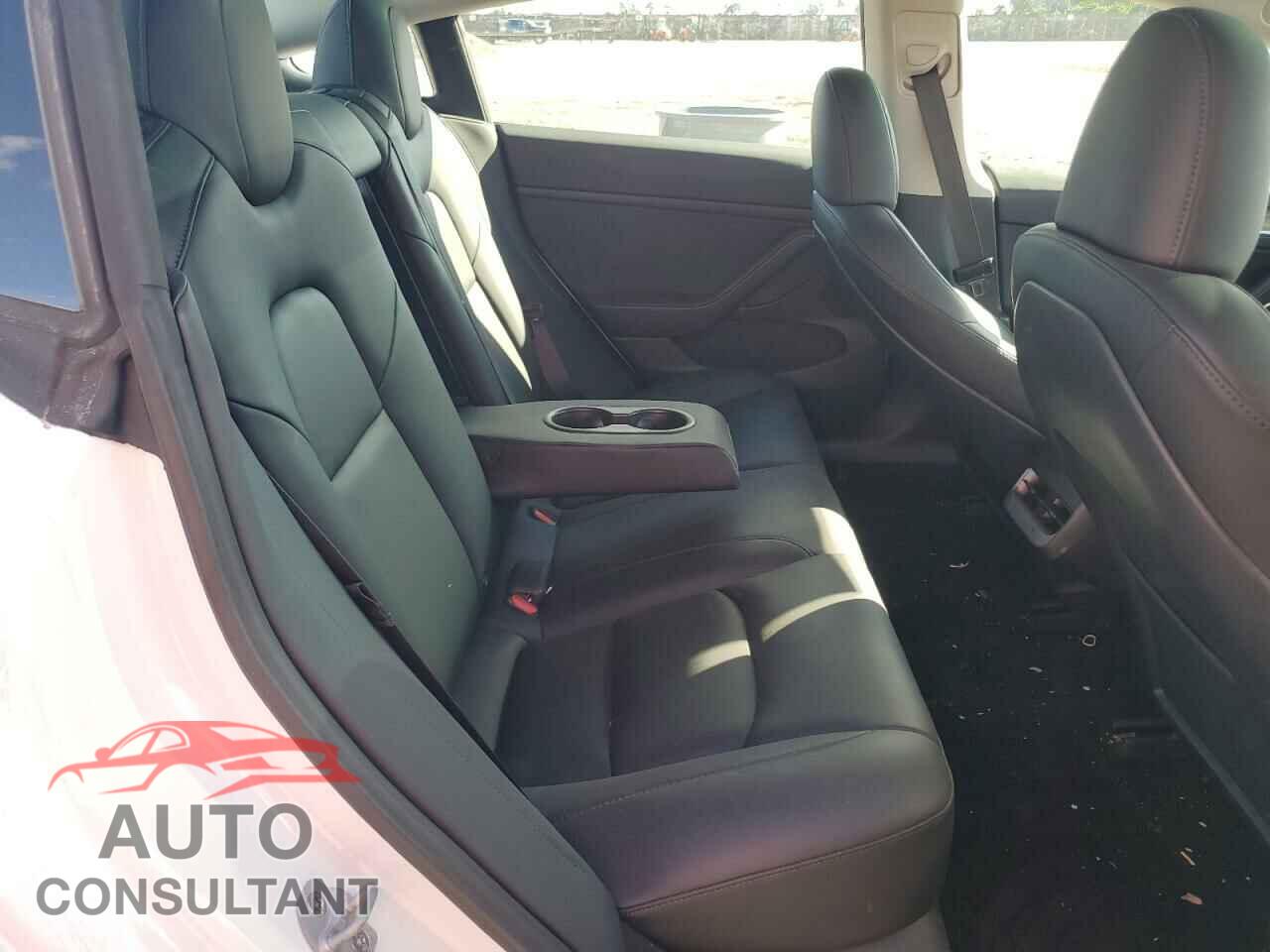 TESLA MODEL 3 2023 - 5YJ3E1EA9PF647417