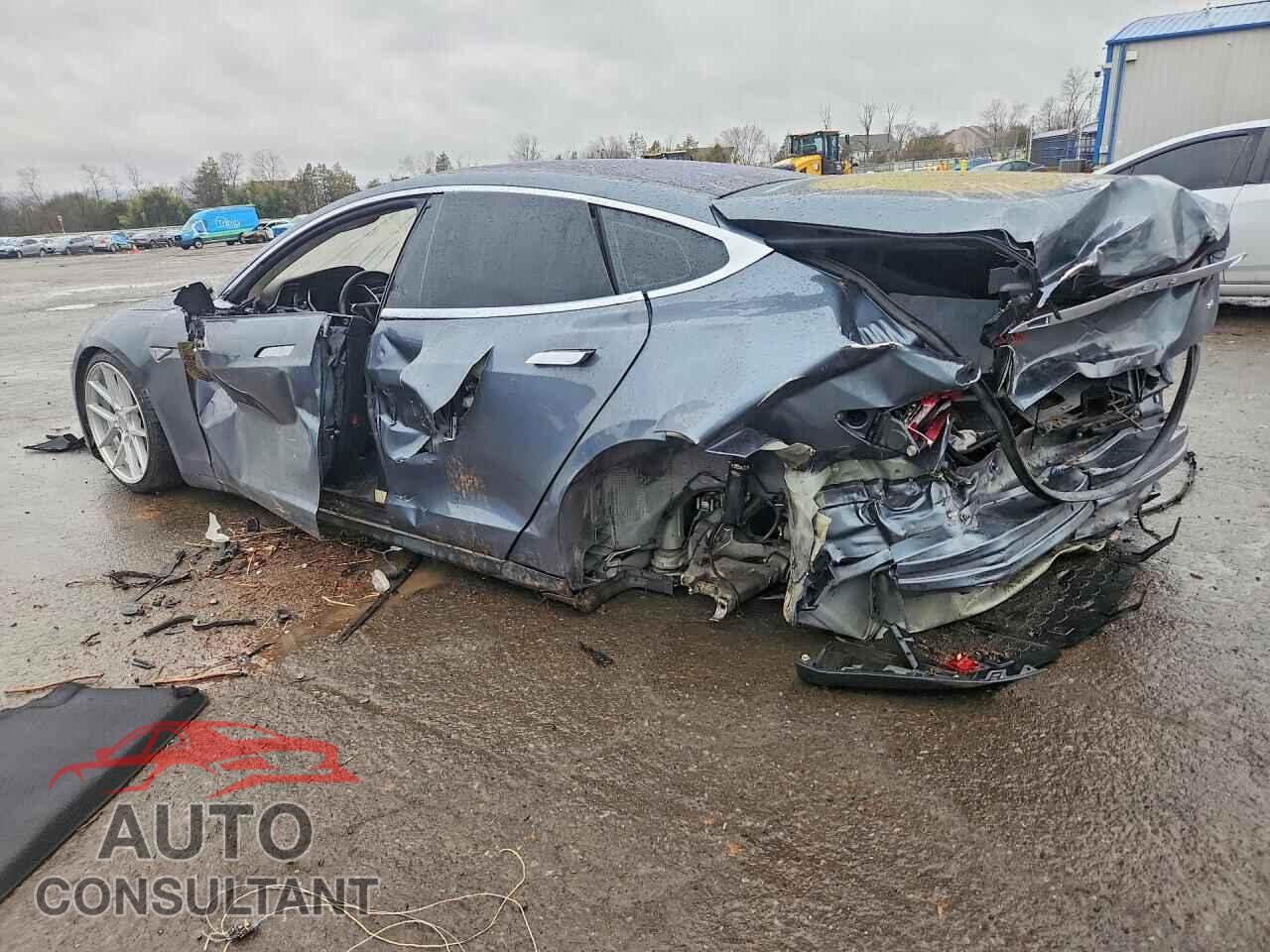 TESLA MODEL S 2013 - 5YJSA1CN4DFP20802