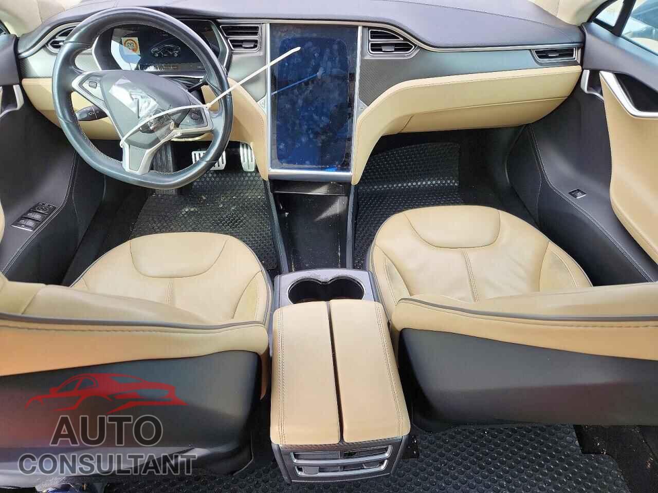 TESLA MODEL S 2014 - 5YJSA1H19EFP48926