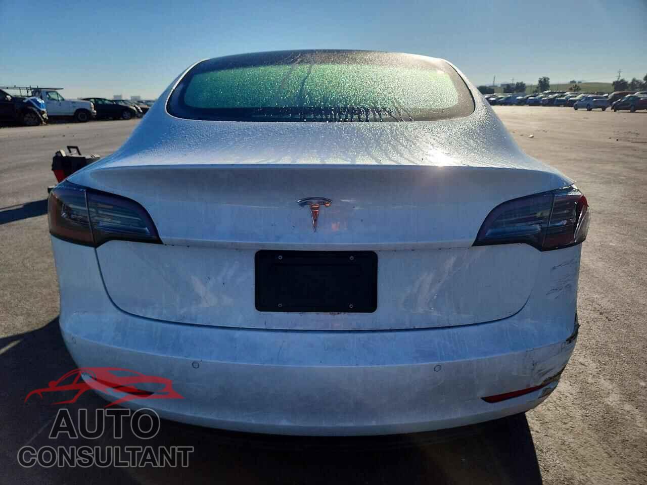 TESLA MODEL 3 2021 - 5YJ3E1EA2MF942807