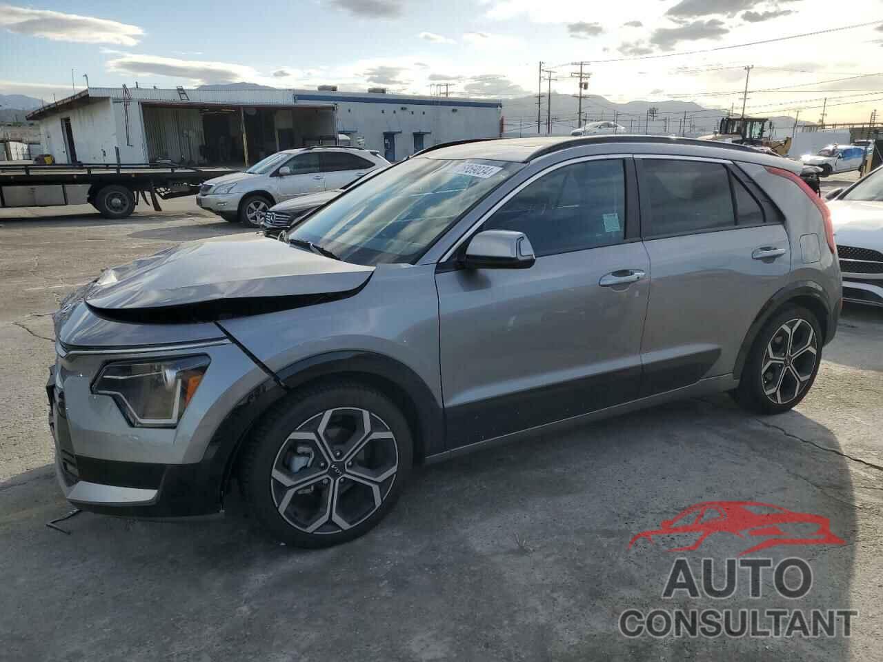 KIA NIRO 2023 - KNDCR3LE0P5090212