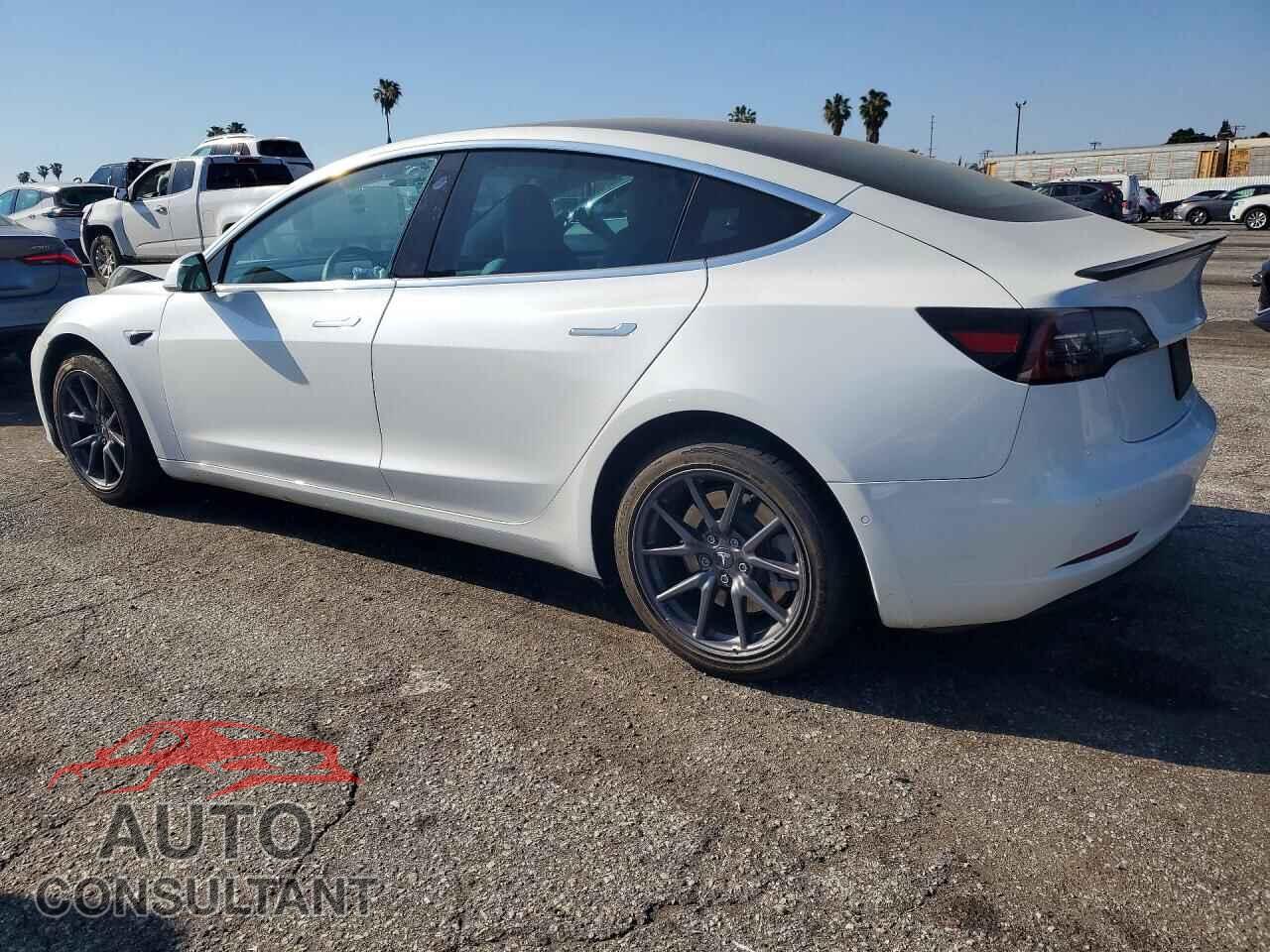 TESLA MODEL 3 2020 - 5YJ3E1EB2LF651585