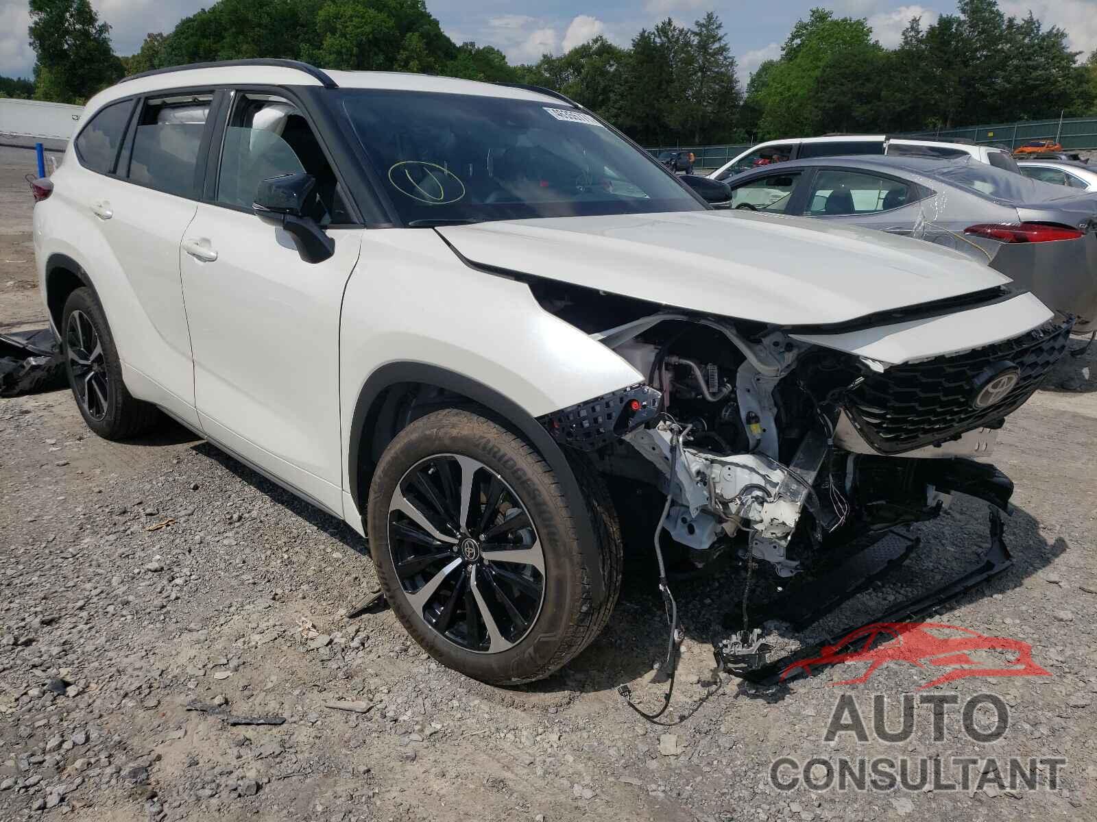 TOYOTA HIGHLANDER 2021 - 5TDLZRBH9MS058735