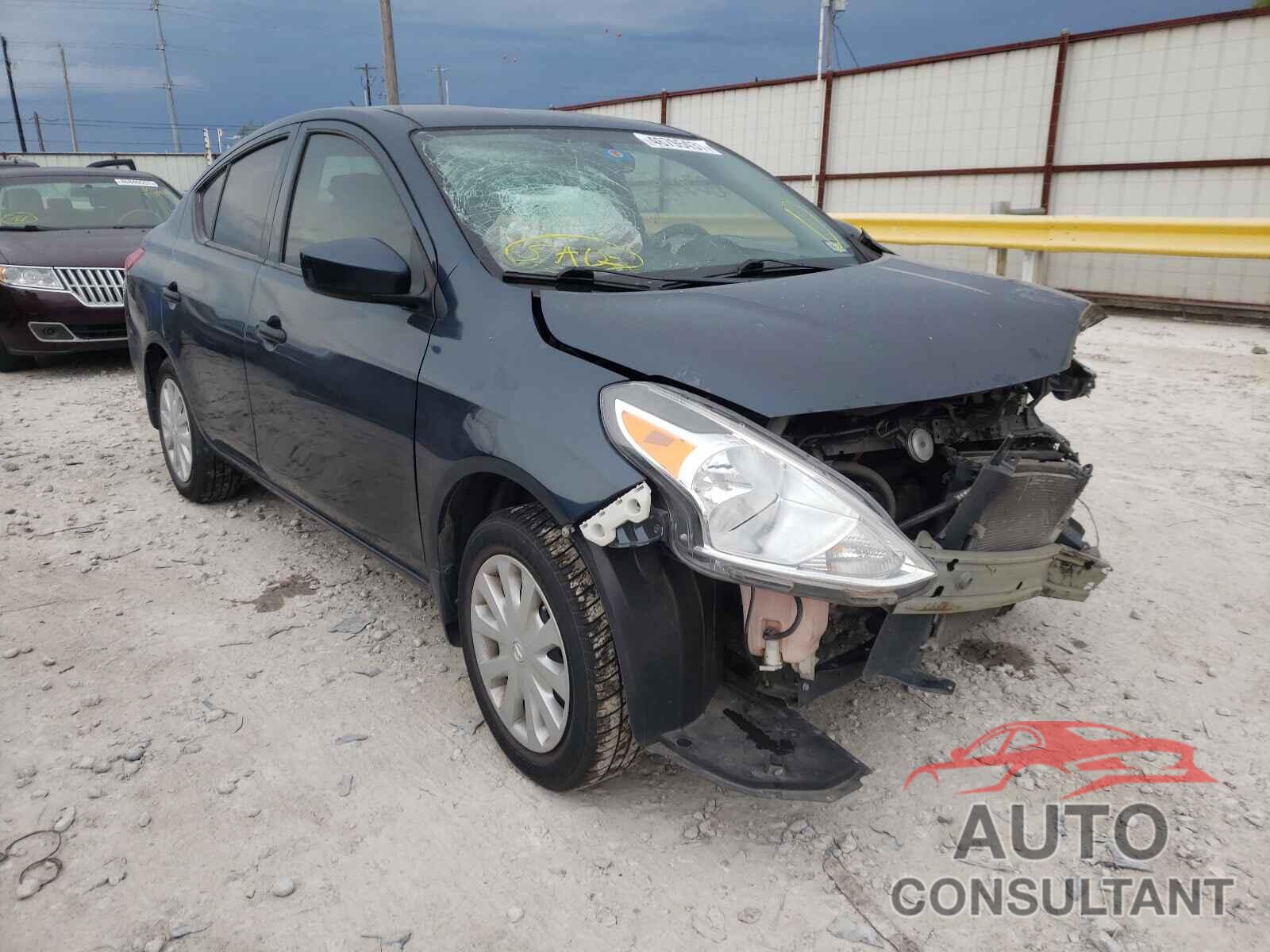NISSAN VERSA 2017 - 3N1CN7AP6HL898172