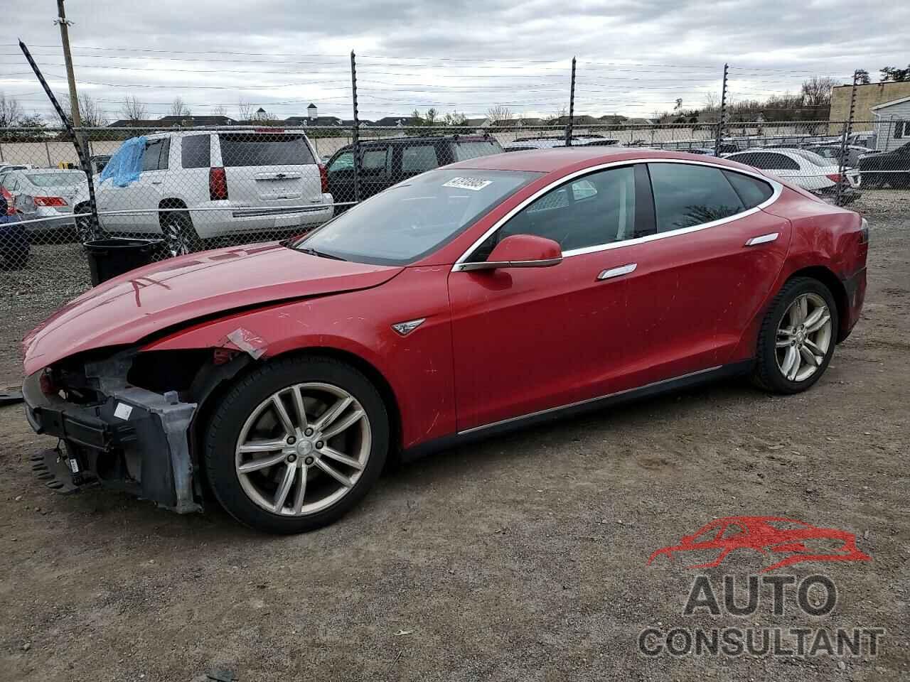 TESLA MODEL S 2014 - 5YJSA1S14EFP51077