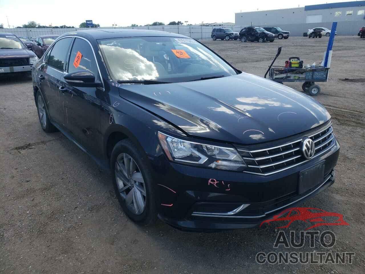 VOLKSWAGEN PASSAT 2018 - 1VWBA7A3XJC028957