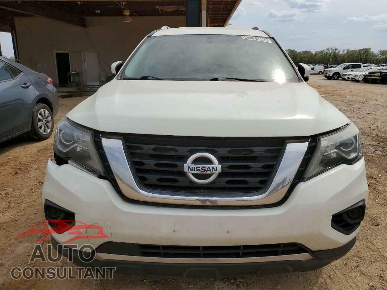 NISSAN PATHFINDER 2017 - 5N1DR2MM2HC661275