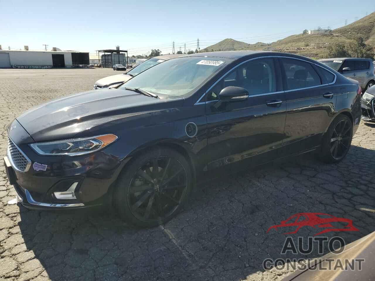 FORD FUSION 2019 - 3FA6P0SU9KR251811
