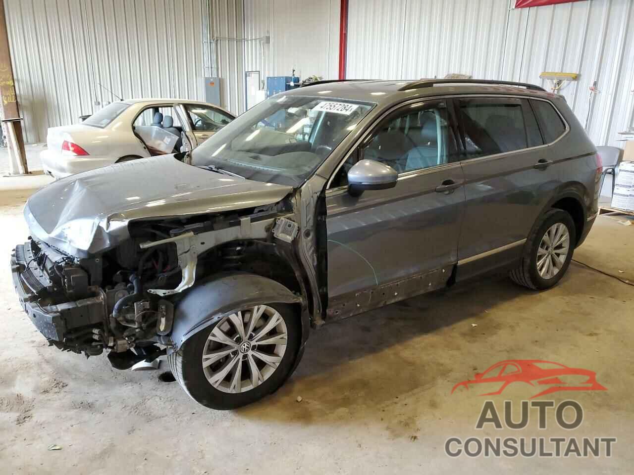 VOLKSWAGEN TIGUAN 2018 - 3VV2B7AX5JM068544