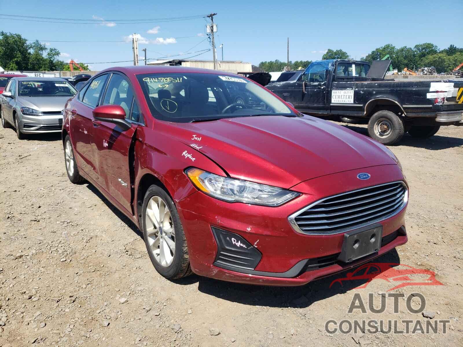 FORD FUSION 2019 - 3FA6P0LU0KR210868